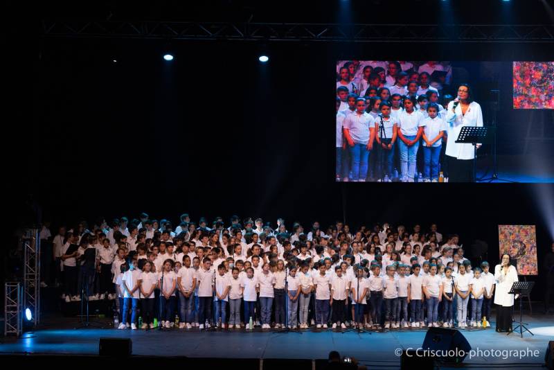 Hommage à Charles Aznavour à Marseille pour la Fondation Aznavour