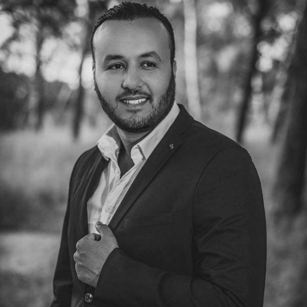 Naestro en spectacle avec pianiste et violoncelle et Dj à Marseille