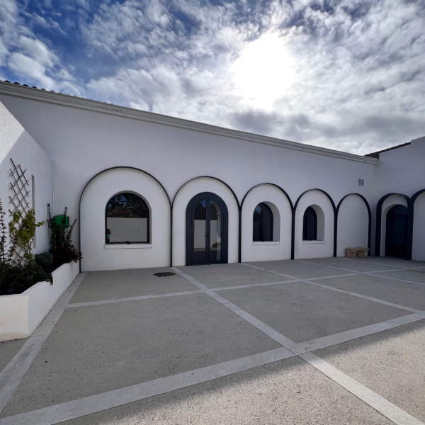 Salle dans le sud de la France pour célébrer les 50 ans d'anniversaire de mariage