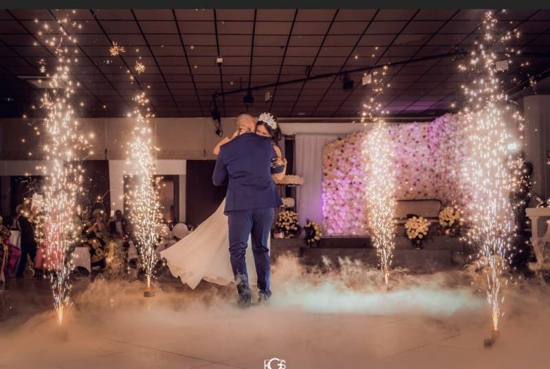 Animation feux d'artifices pour mariage inoubliable avec FK Events à Marseille