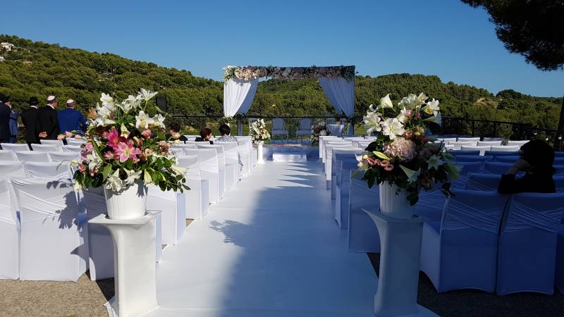 Frank Anime vos mariages avec son, lumières et Décoration à Marseille